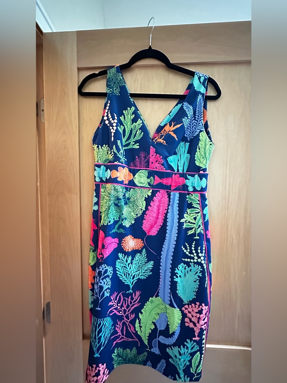 Gretchen Scott Small Vneck Dress EUC!